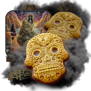 Hash Art Chiapas Résines de cannabis façonnées en crânes festifs, illustrant l'esprit du Jour des Morts, conçues par l'artisan renommé Hazy The Craftsman